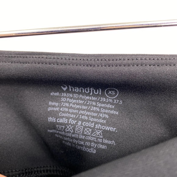 Handful Black Crop Capri Leggings Pockets - Picture 3 of 6